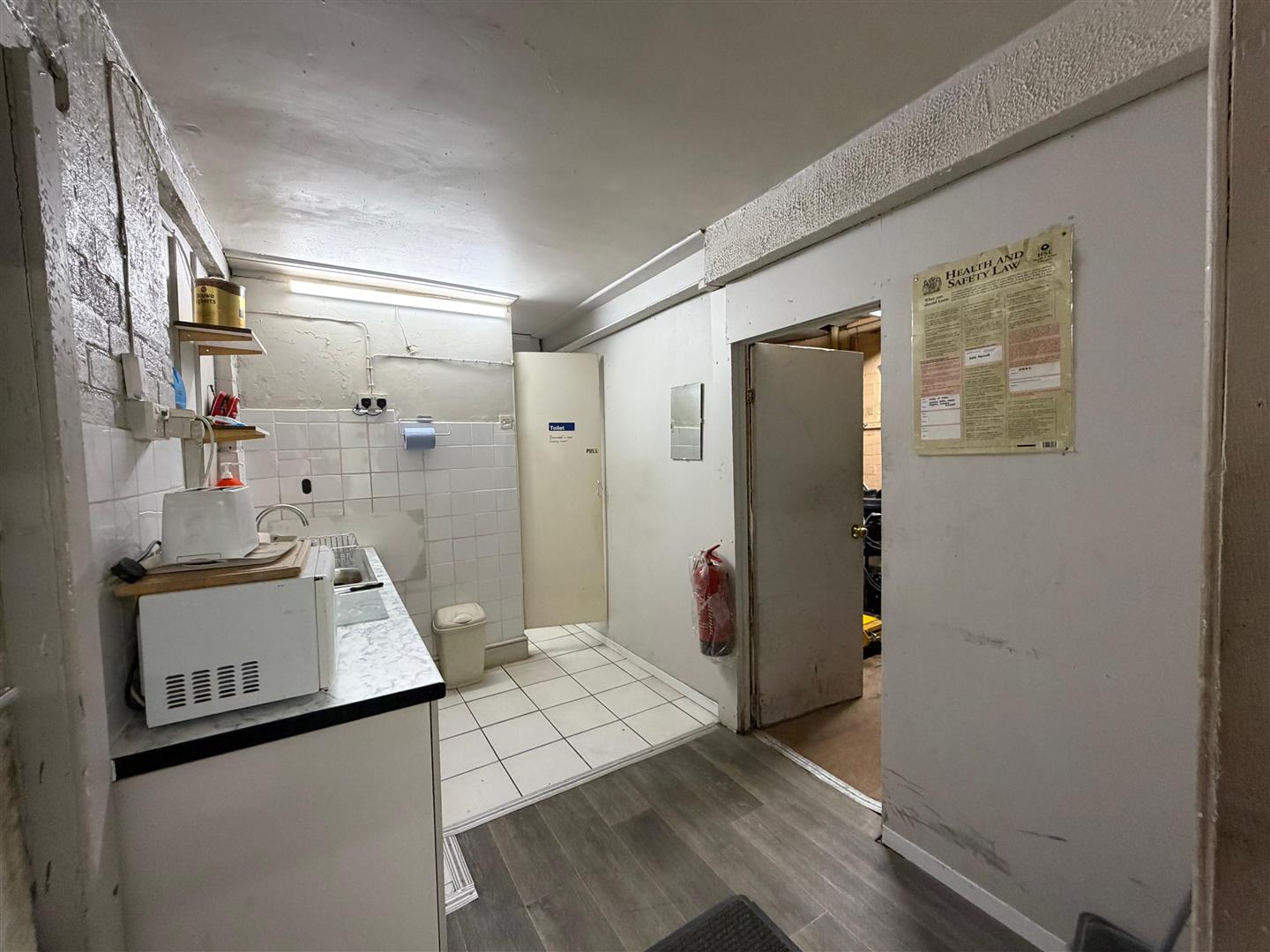 216 - 218 Shaw Road, photo 7